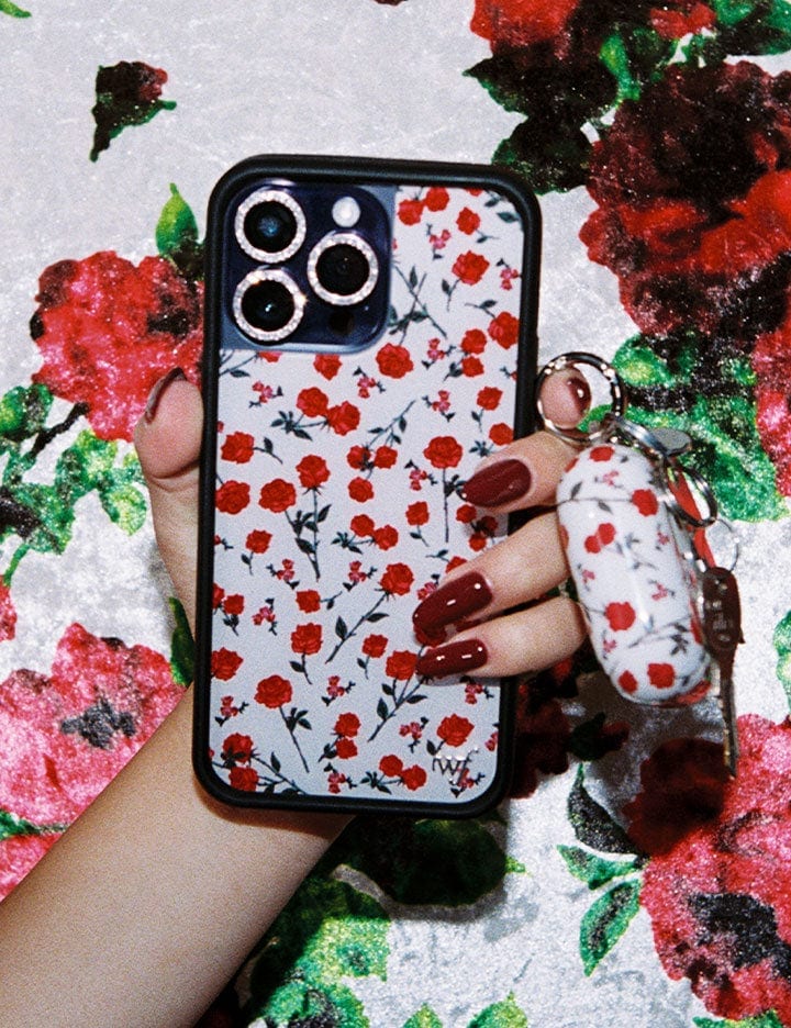 1697-red-roses-airpods-12.jpg Red Roses AirPods