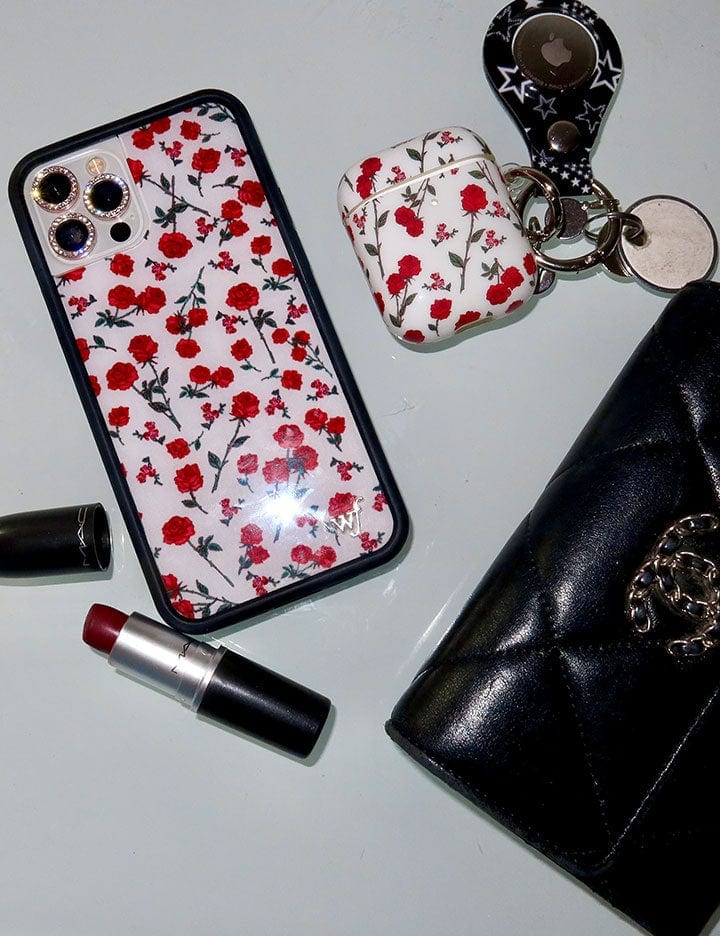 1697-red-roses-airpods-14.jpg Red Roses AirPods