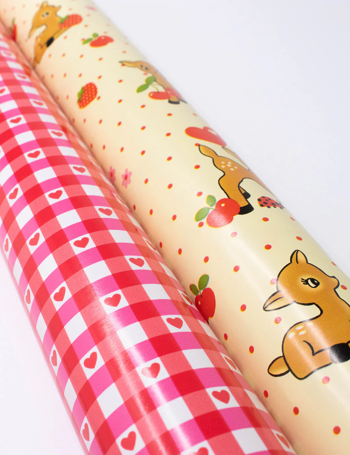 1778-oh-deer-and-red-gingham-hearts-gift-wrap-2-pack-4.webp Oh Deer and Red Gingham Hearts Gift Wrap - 2 Pack