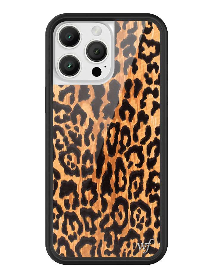 1949-leopard-love-iphone-case-1.webp Leopard Love iPhone Case