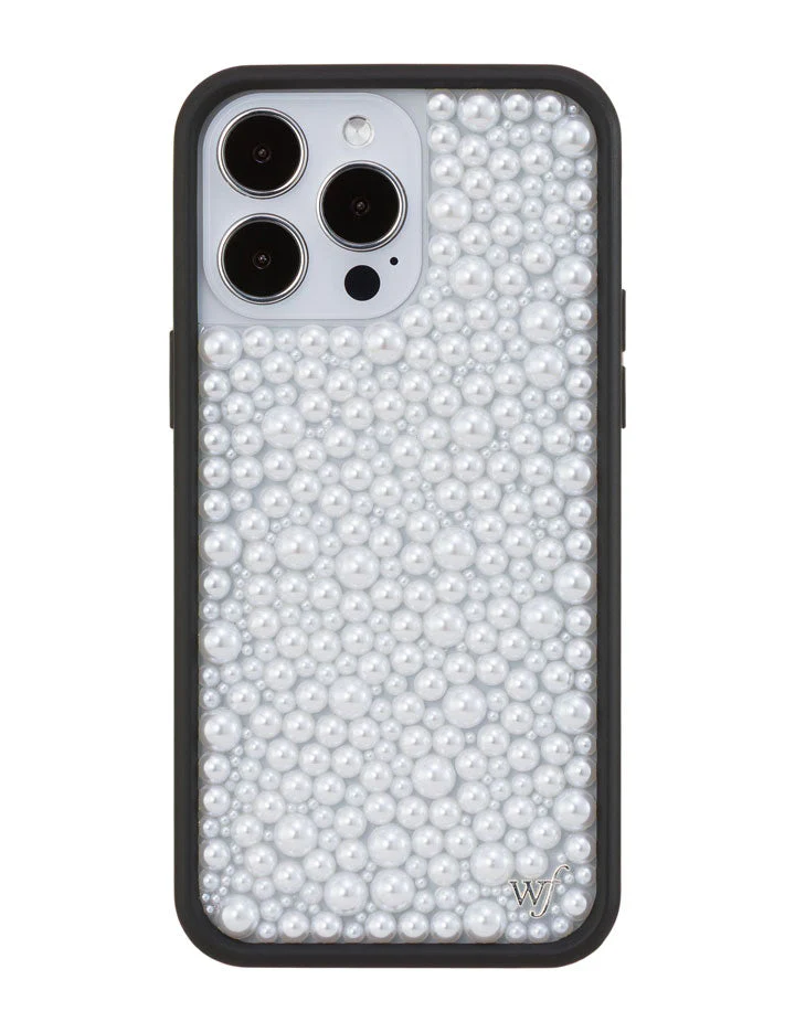 3379-pearl-white-iphone-case-33.webp Pearl | White iPhone Case