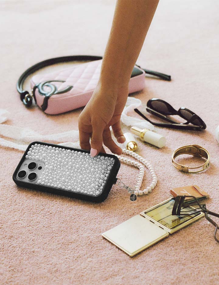 3379-pearl-white-iphone-case-42.jpg Pearl | White iPhone Case