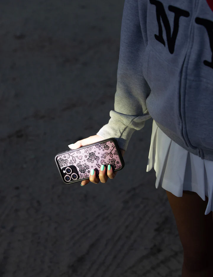 3632-lace-lover-samsung-galaxy-case-9.webp Lace Lover Samsung Galaxy Case