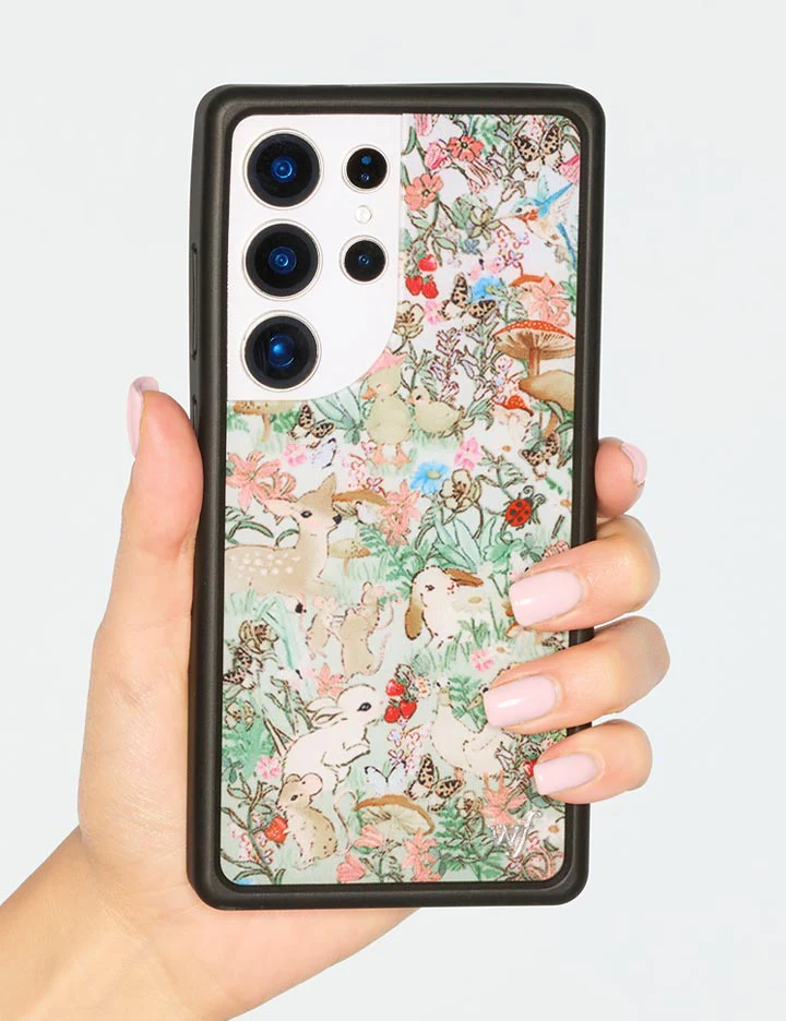 4140-taylor-giavasis-samsung-galaxy-case-9.webp Taylor Giavasis Samsung Galaxy Case
