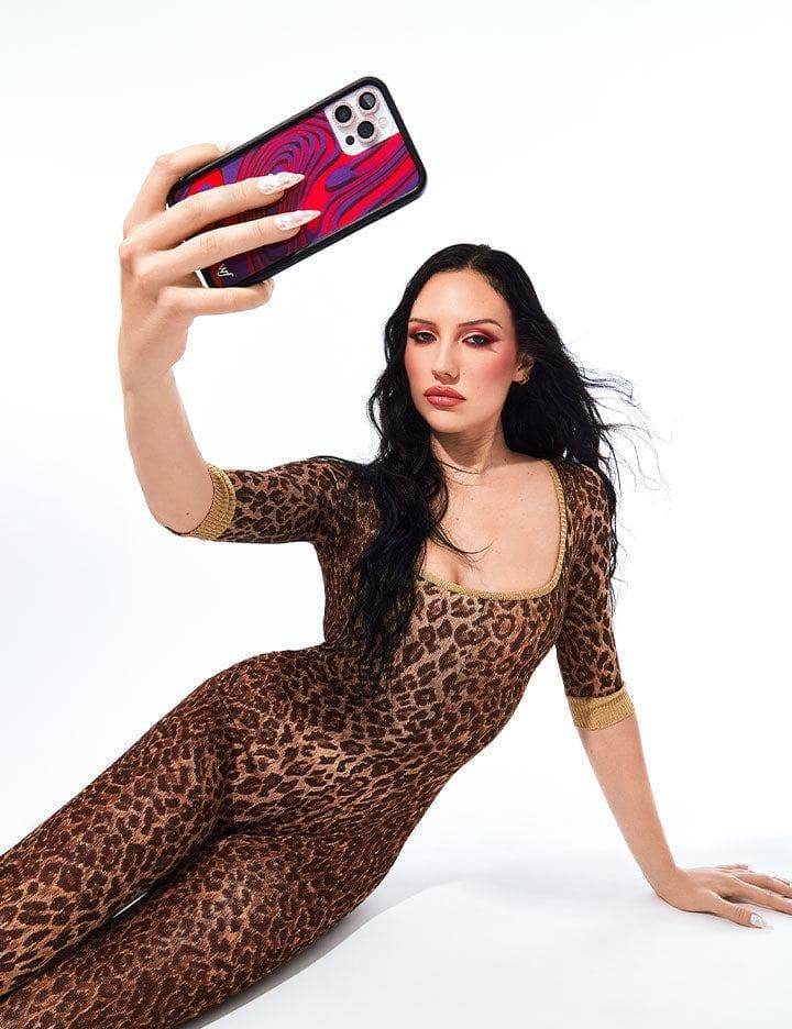 648-swerve-iphone-case-5.jpg Swerve iPhone Case