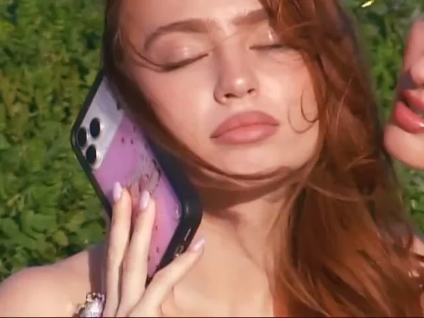 23